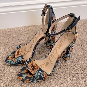 Sam Edelman Women's Velvet Floral Heels